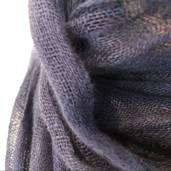 Irish Linen Scarves - Picture 4 of 7